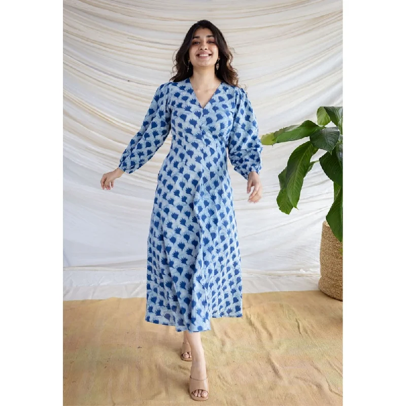 The Indian Ethnic Co. Blue A-Line Dabu Printed Cotton Dress With V Neck