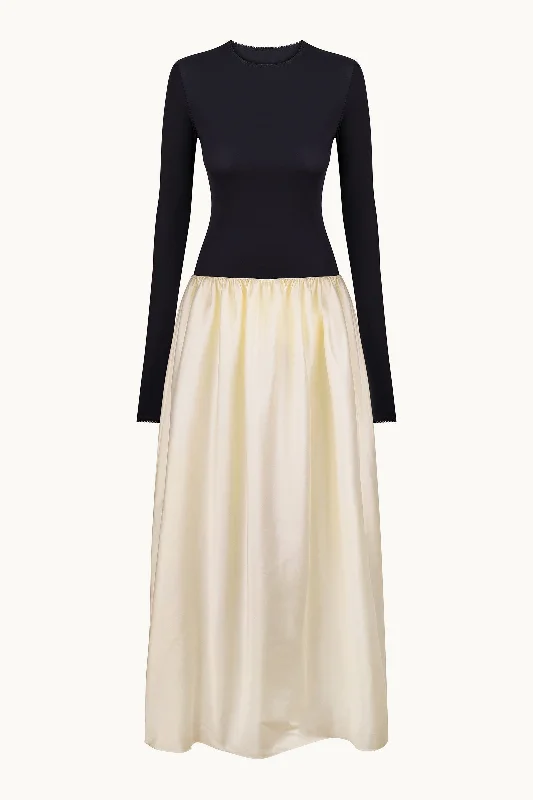Meringue dress