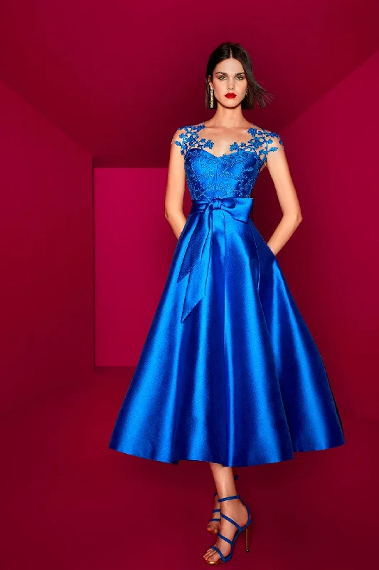 Mikado dress with bow belt