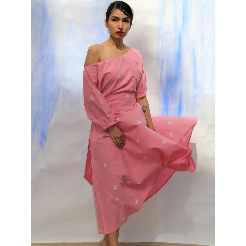 Chidiyaa SKD Pink Handprinted Off Shoulder Pure Cotton Dress