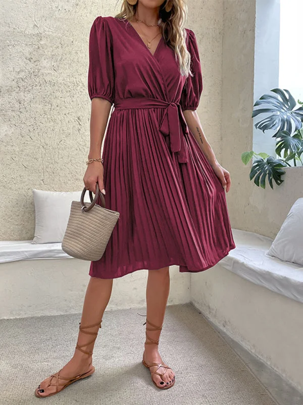 Solid Color Tie V Neck Pleated Dress