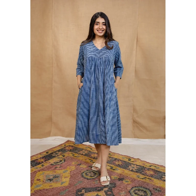 The Indian Ethnic Co. Blue A-Line Dabu Printed Cotton Dress With V Neck