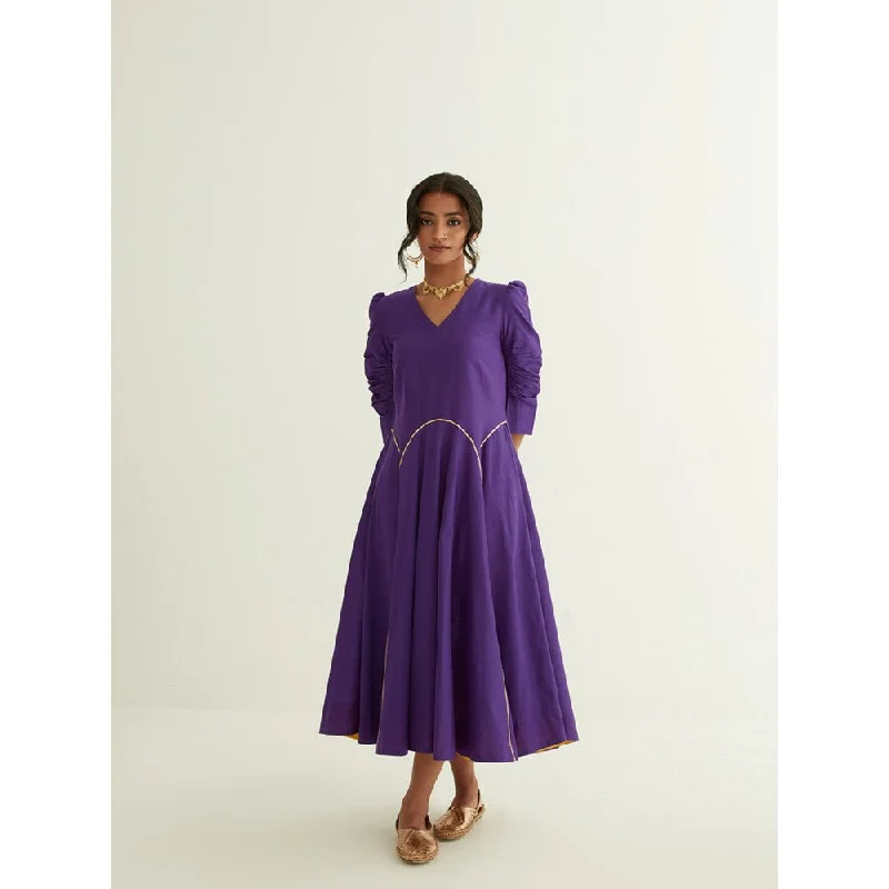 Abhishti Circular Panelled Dress Highlighted With Gota Patti