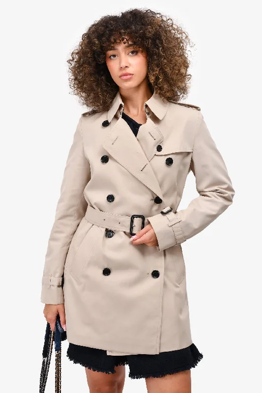 Burberry Light Beige Mid Length Double Breasted Trench Coat with Belt Size 8 US Modern Military Style Trench Burberry Light Beige Mid Length Double Breasted Trench Coat with Belt Size 8 US Modern Military Style Trench