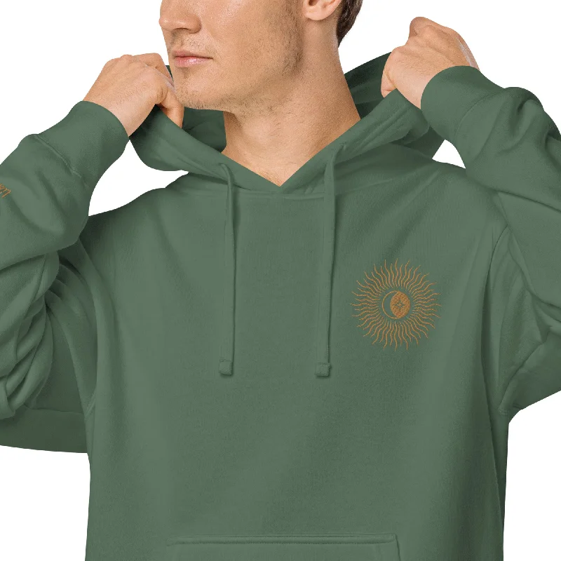 Blazing Sun Design Unisex Pigment-Dyed Hoodie Hoodie with Monochrome Minimalist Simple Blazing Sun Design Unisex Pigment-Dyed Hoodie Hoodie with Monochrome Minimalist Simple