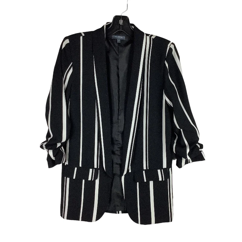 Blazer By Madison  Size: Xs Women's Lightweight Blazer