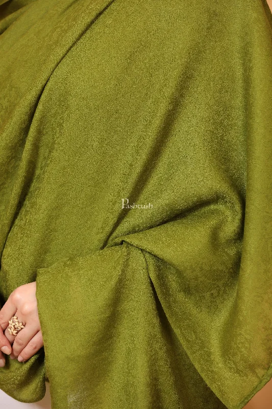 Pashtush Womens Fine Wool Shawl, Self Paisley Weave, Extra Soft, Emerald Green Cozy Woolen Shawl Scarf Pashtush Womens Fine Wool Shawl, Self Paisley Weave, Extra Soft, Emerald Green Cozy Woolen Shawl Scarf